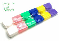 Petite caisse orthodontique en plastique colorée d'arrêtoir